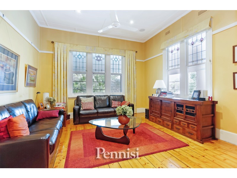 13 Hooper Crescent, Brunswick West VIC 3055