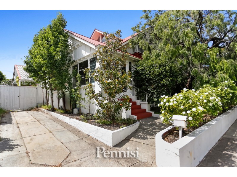 13 Hooper Crescent, Brunswick West VIC 3055