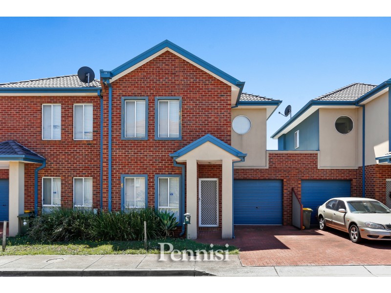 19 Balerno Circuit, Gowanbrae VIC 3043