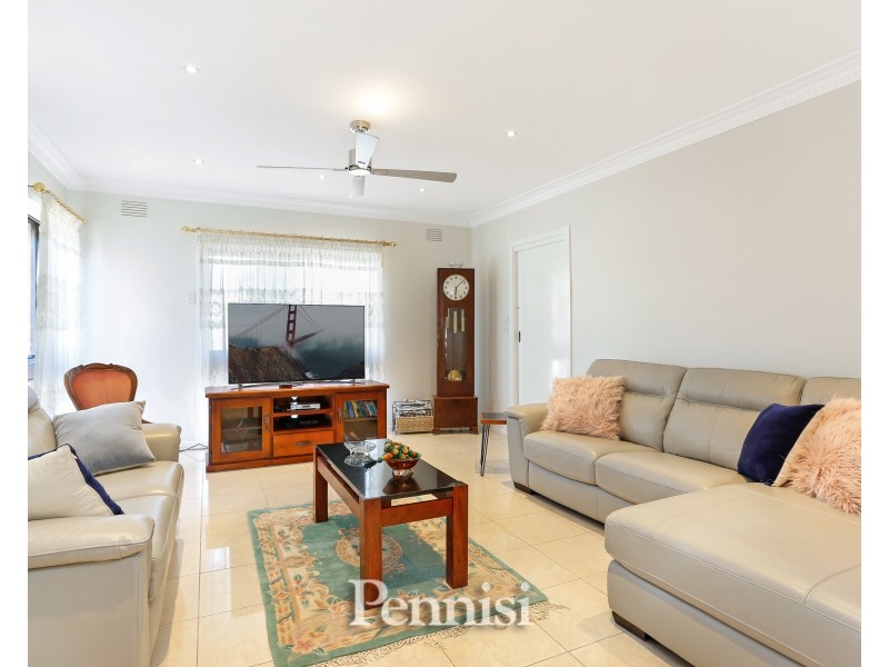 2 Mccallum Road, Keilor VIC 3036