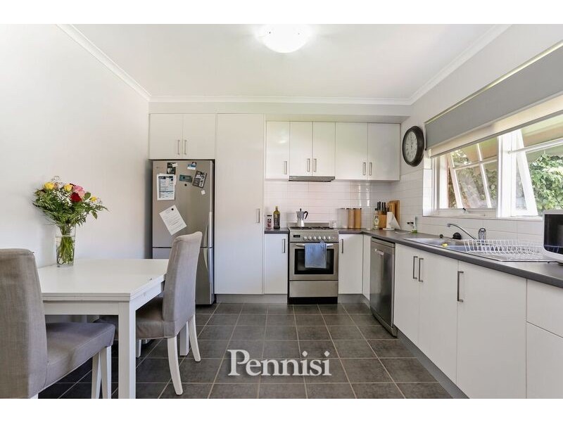 4/24 Leslie Road,, Essendon VIC 3040