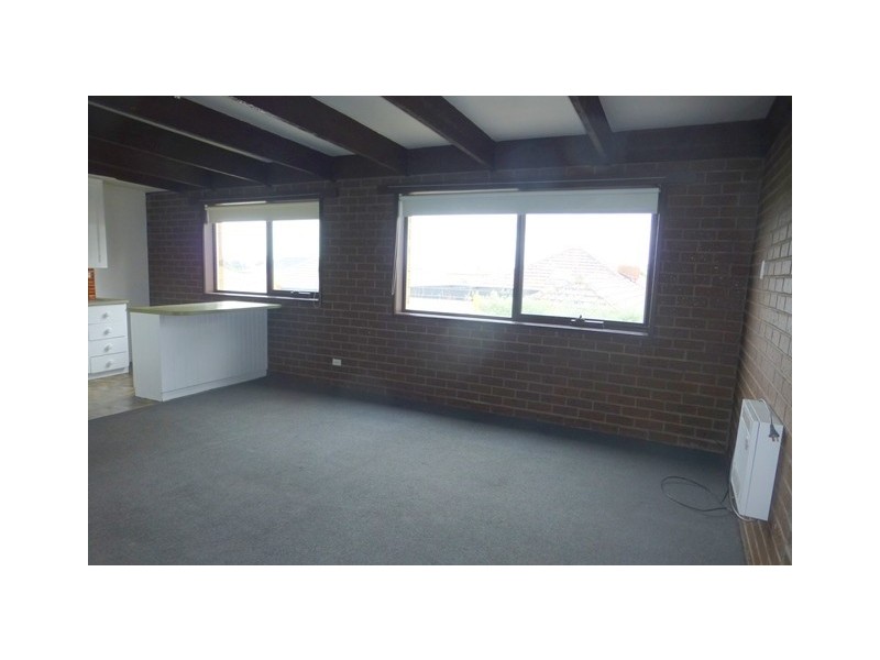 2/105 Fawkner Street, Aberfeldie VIC 3040