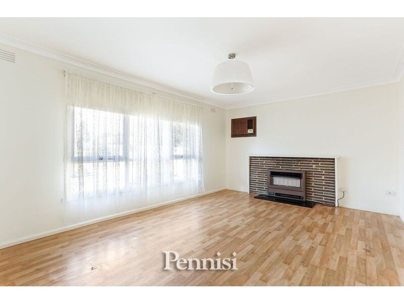 1/7 South Gateway, Avondale Heights VIC 3034