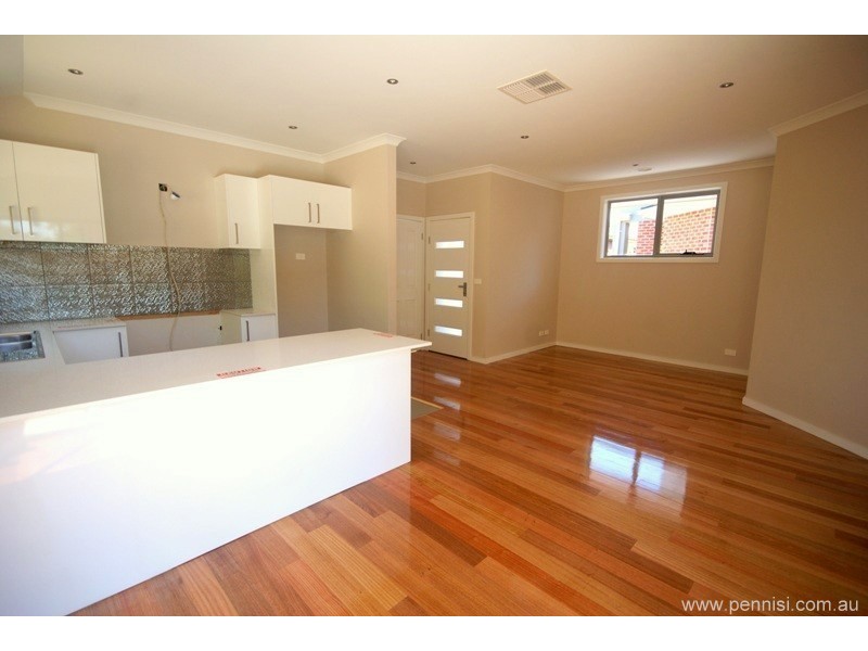 3/5 Daley Street, Glenroy VIC 3046