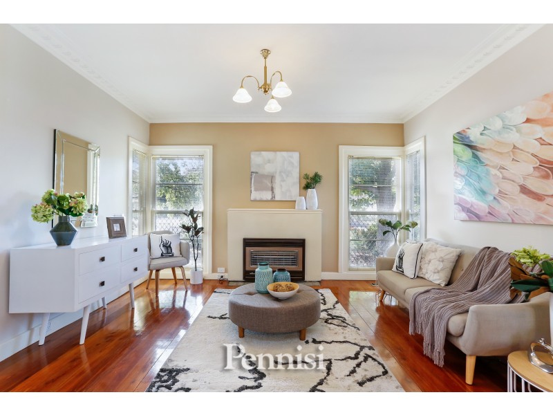 125 Deakin Street, Essendon VIC 3040