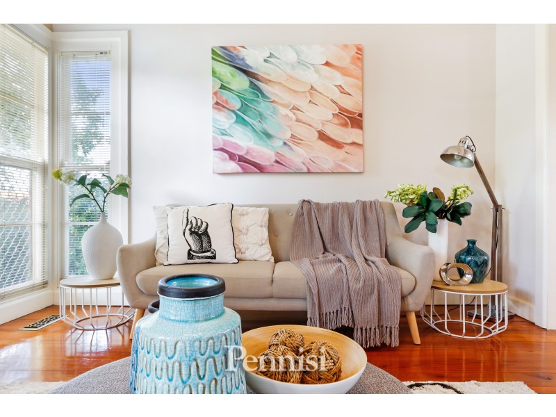 125 Deakin Street, Essendon VIC 3040