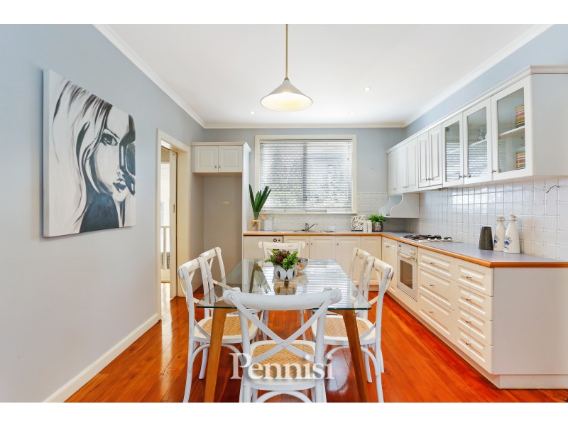 125 Deakin Street, Essendon VIC 3040