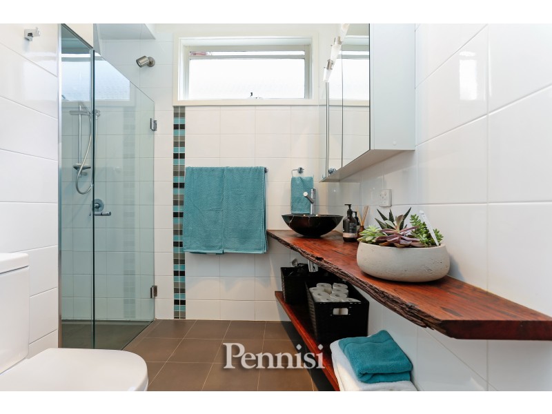 8 Spencer Street, Essendon VIC 3040