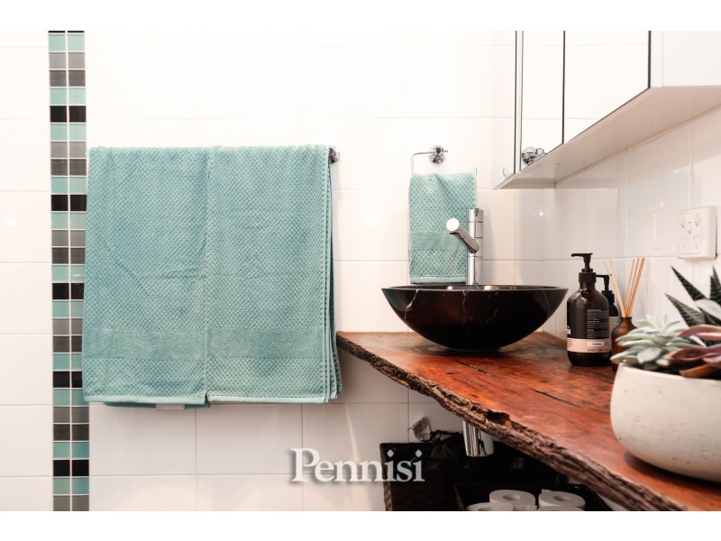 8 Spencer Street, Essendon VIC 3040