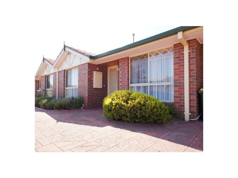 2/35 Surrey Street, Pascoe Vale VIC 3044