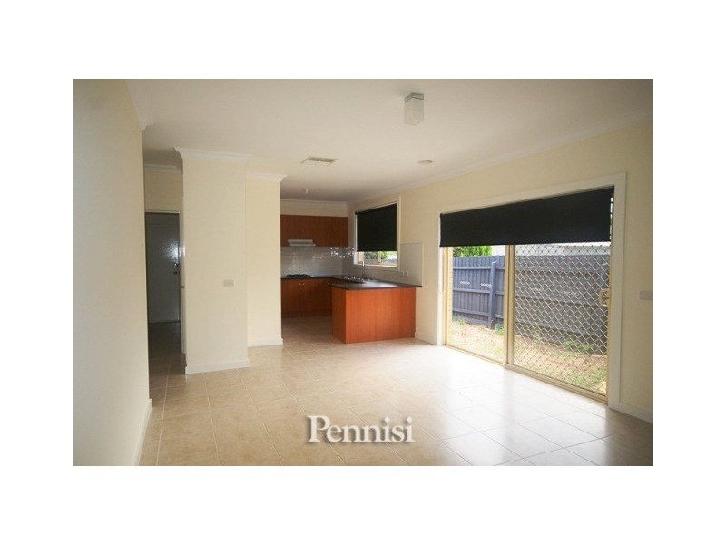 2/41 Collinson Street, Keilor Park VIC 3042