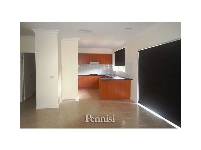 2/41 Collinson Street, Keilor Park VIC 3042