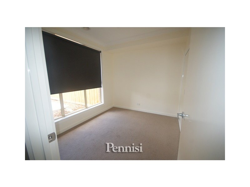 2/41 Collinson Street, Keilor Park VIC 3042