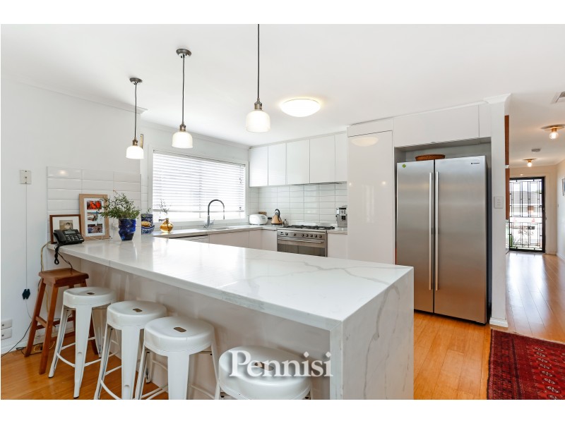 10 Tarquin Place, Hillside VIC 3037