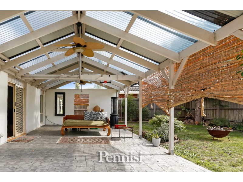 10 Tarquin Place, Hillside VIC 3037