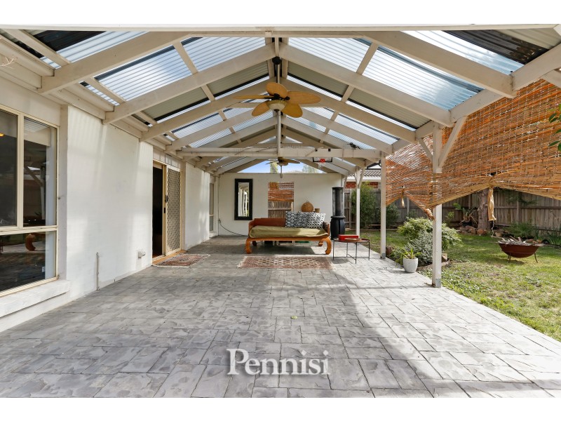 10 Tarquin Place, Hillside VIC 3037