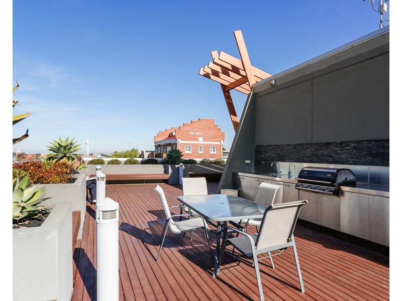 22/82 Raleigh Street, Essendon VIC 3040