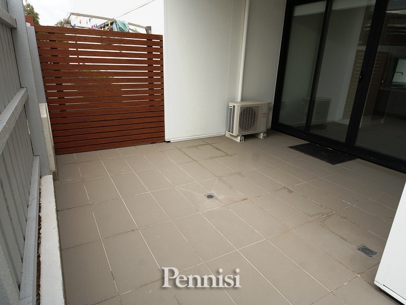 4/1044-1046 Mt.Alexander Road, Essendon VIC 3040