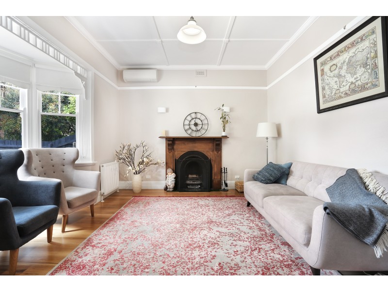 23 Windsor Avenue, Strathmore VIC 3041