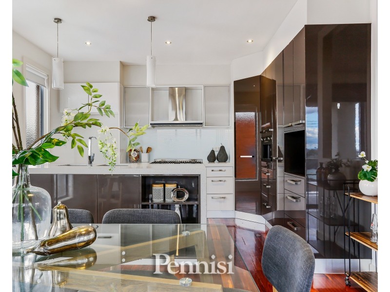 349 Napier Street, Strathmore VIC 3041