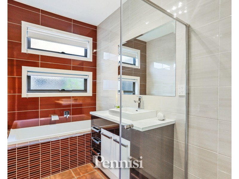 349 Napier Street, Strathmore VIC 3041