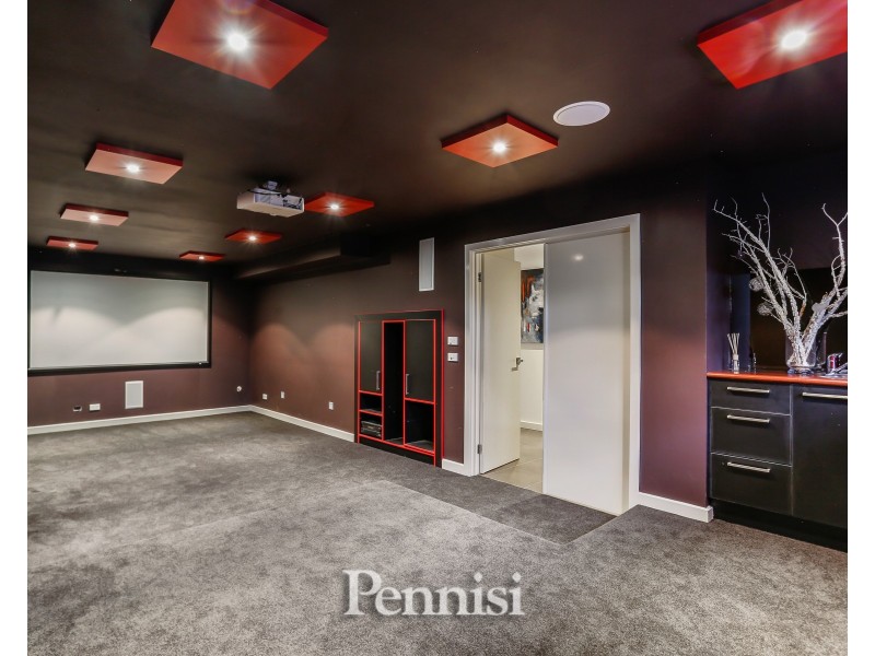 349 Napier Street, Strathmore VIC 3041