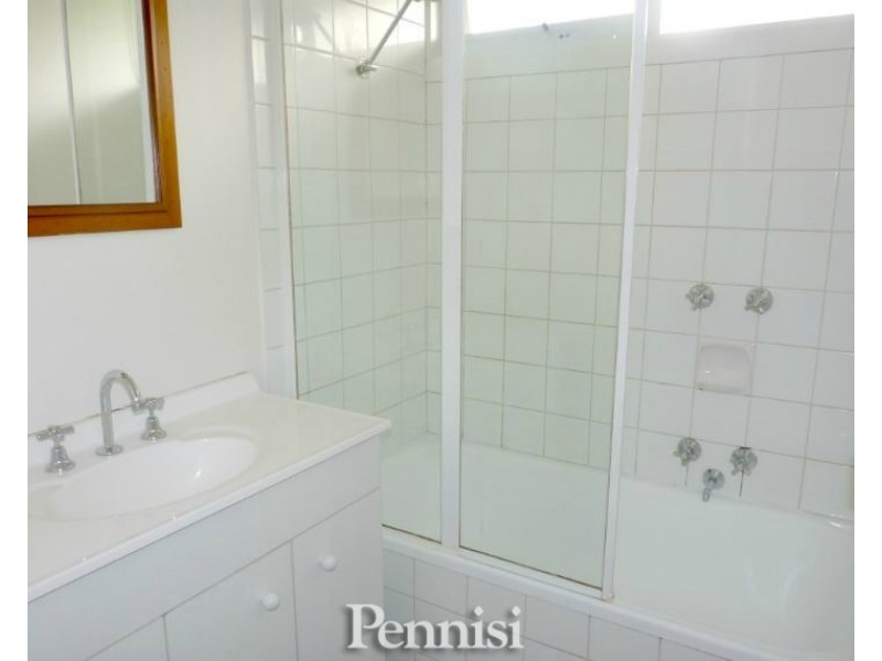 4/46 York Street, Airport West VIC 3042