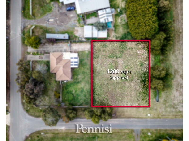 White Avenue, Romsey VIC 3434