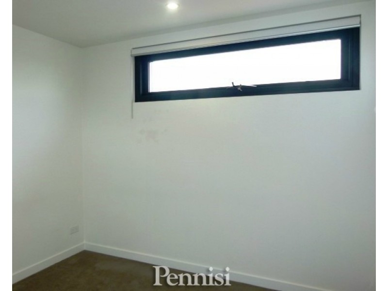 206/1044-1046 Mt,Alexander Road, Essendon VIC 3040