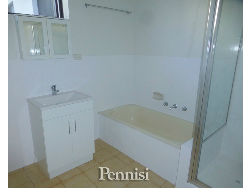 8/55 Dover Street, Flemington VIC 3031