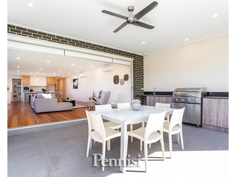 13A Holberg Street, Moonee Ponds VIC 3039