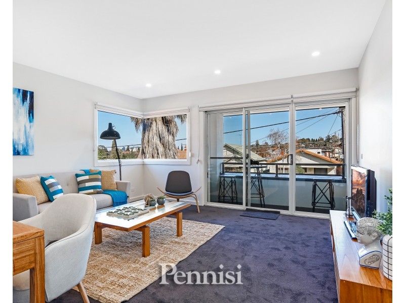 13A Holberg Street, Moonee Ponds VIC 3039