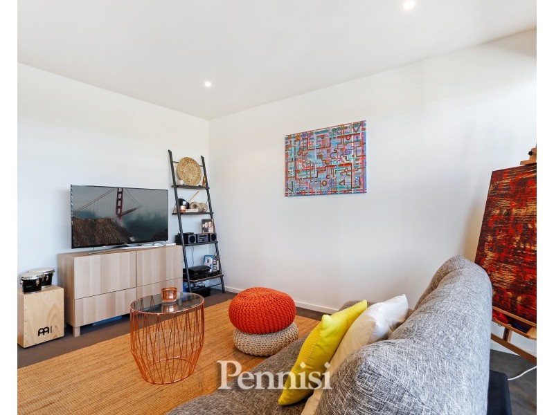 212/76 Keilor Road, Essendon North VIC 3041