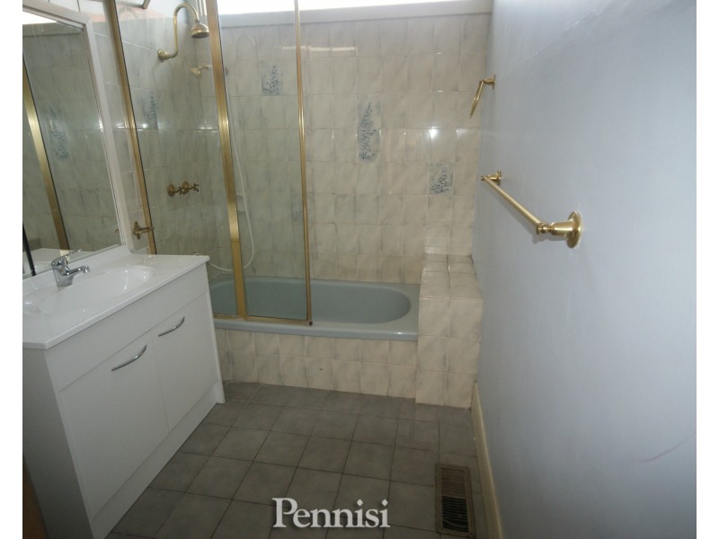 15 Woolley Street, Essendon VIC 3040