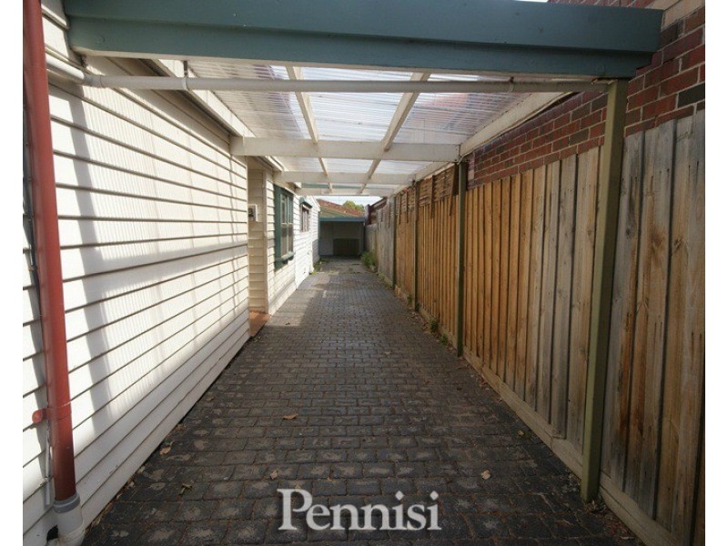 15 Woolley Street, Essendon VIC 3040