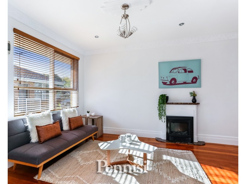3/16 Vanberg Road, Essendon VIC 3040