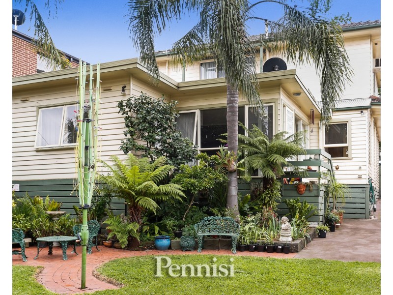 7 Balmanno Crescent,, Strathmore VIC 3041