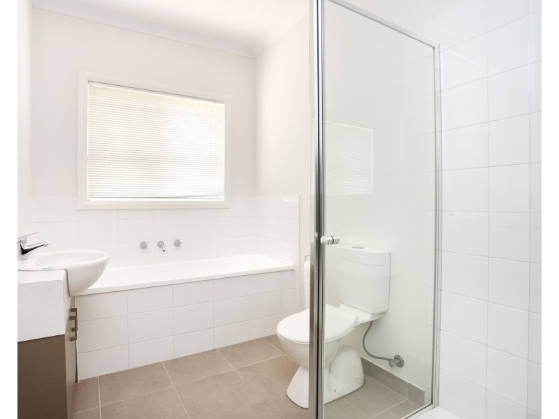 3/9 Anastasia Crt,, Hillside VIC 3037