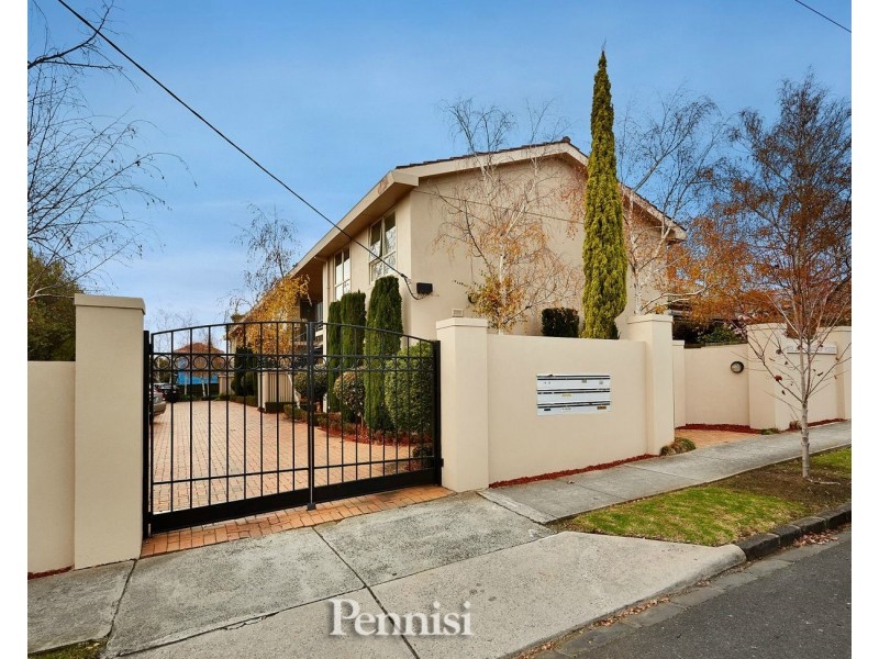 10/10 Ardoch Street, Essendon VIC 3040