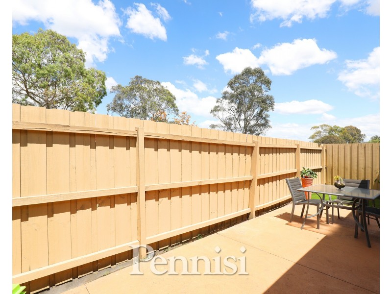 3/1 Hobbs Crescent, Reservoir VIC 3073