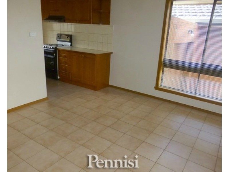 1/26 Florence Avenue, Niddrie VIC 3042