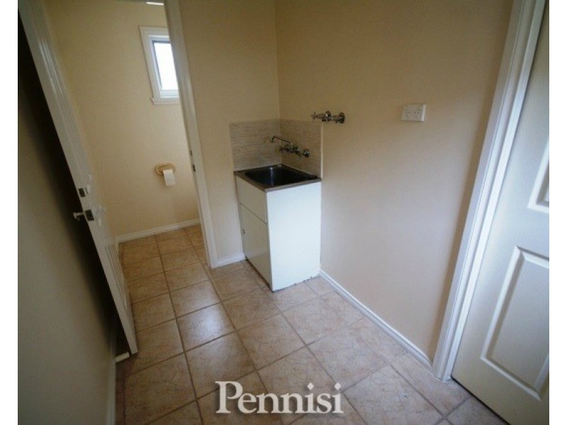 2/247 Keilor Road, Essendon North VIC 3041