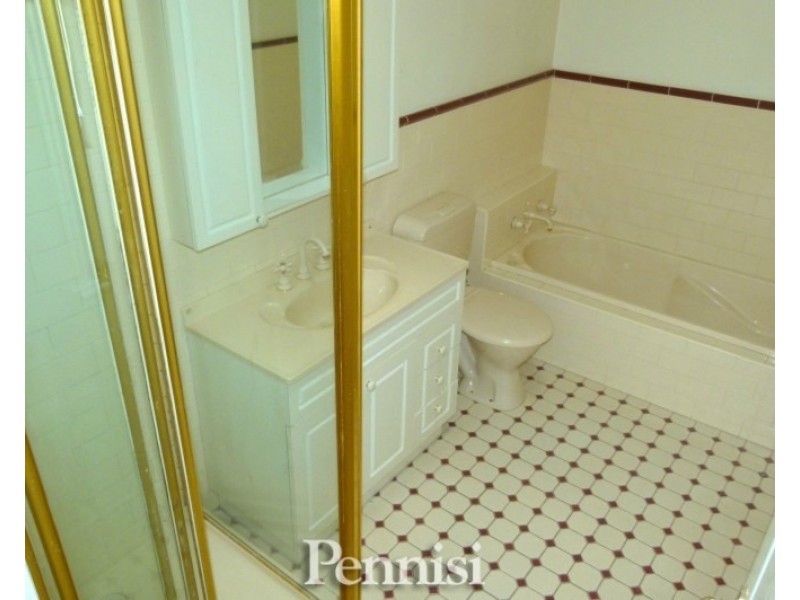 10 Bendall Street, Kensington VIC 3031