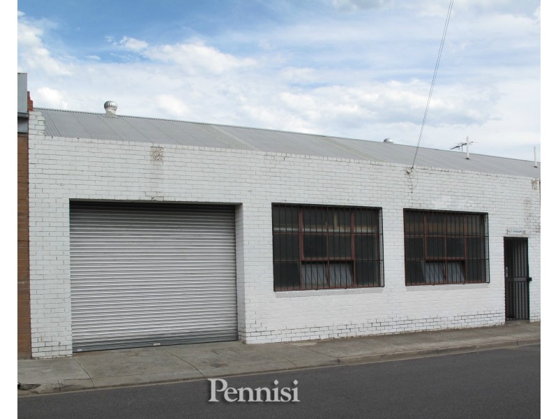 2/36 Halsey Road, Airport West VIC 3042