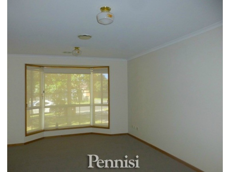 1/21 OShannassy Street, Essendon North VIC 3041