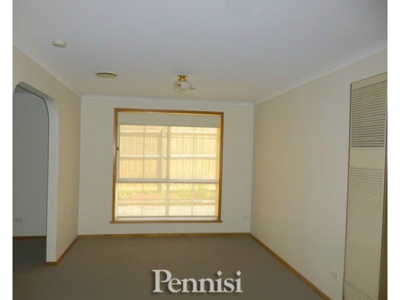 1/21 OShannassy Street, Essendon North VIC 3041