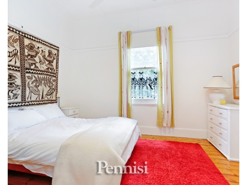 13 Hooper Crescent, Brunswick West VIC 3055