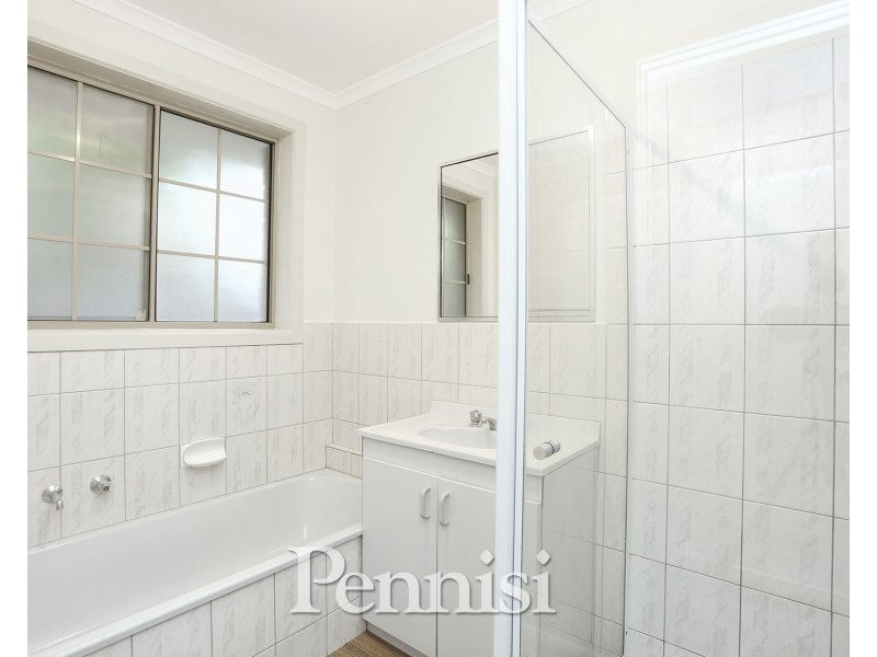 2/18 Duffy Street, Essendon VIC 3040