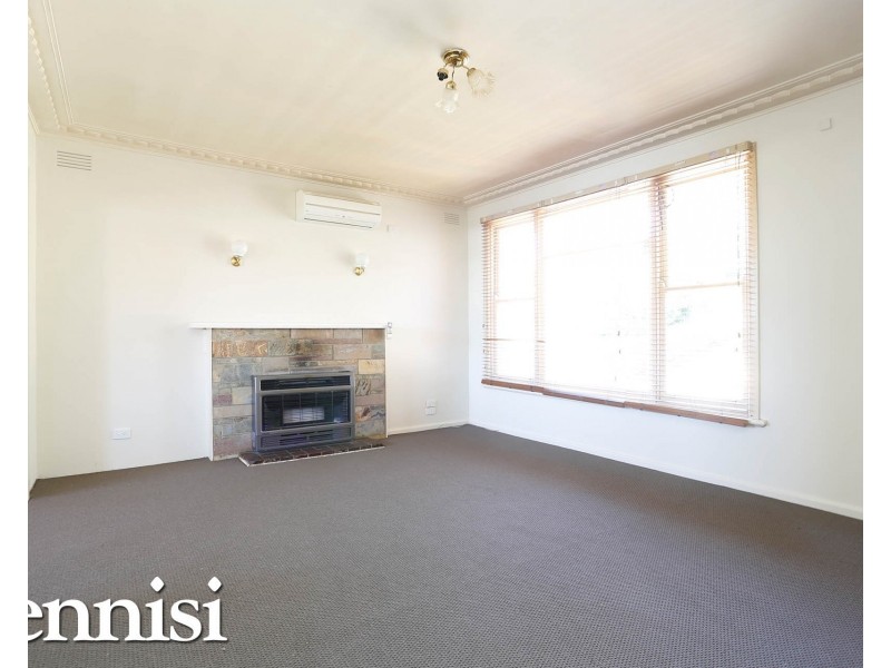 56 Willonga Street, Strathmore VIC 3041