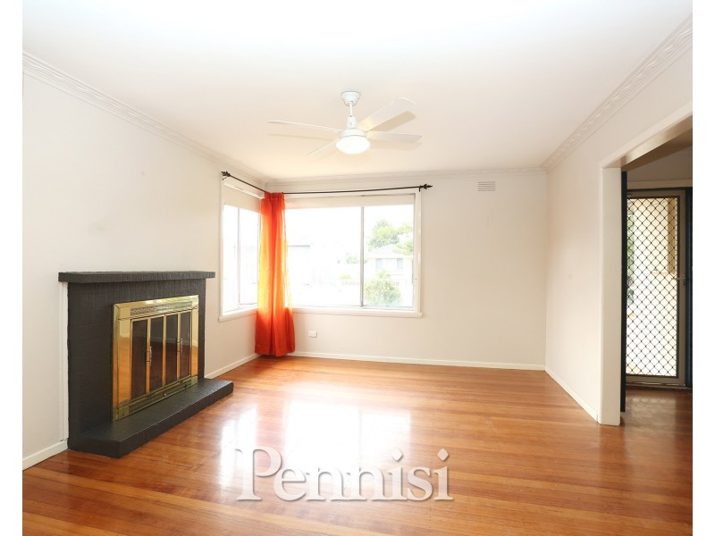 15 White Street, Avondale Heights VIC 3034